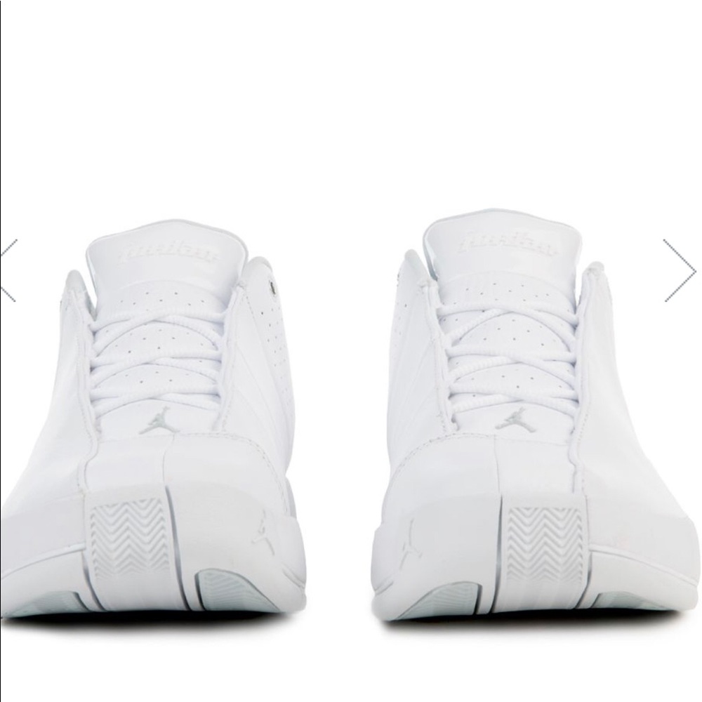 NWT Jordan TE 2 Low